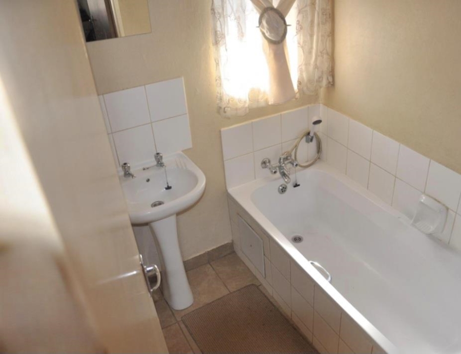 4 Bedroom Property for Sale in Rustenburg North West